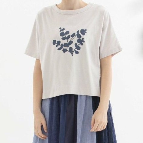【６階ノップドゥノッド】人気のユーカリTシャツ