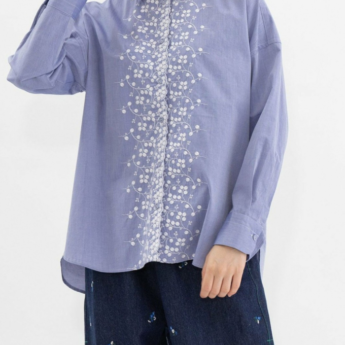 【6階ノップドゥノッド】スカラップ刺繍のオーバーサイズシャツ