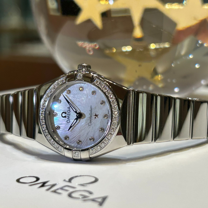 【オメガ】ホワイトデーギフトに！至高のフェミニンウォッチ