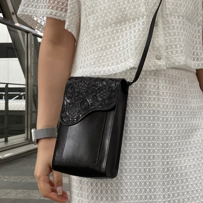 ショルダーバッグ《 Flap mini Bag 》
